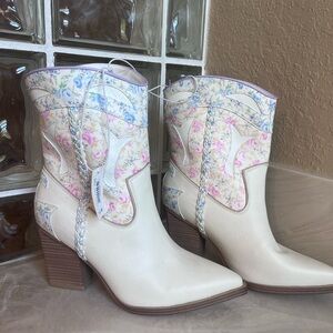 Altar'd State Floral Western Cowboy Boots Women's Size 10